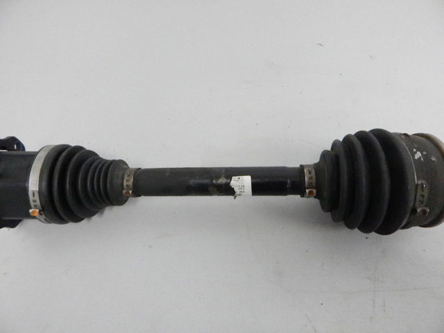 Ось передняя 80A407271D VAG