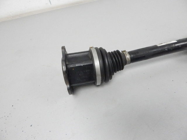 VAG 80A407271D Полуось (привод) передняя в наличии Ирпень