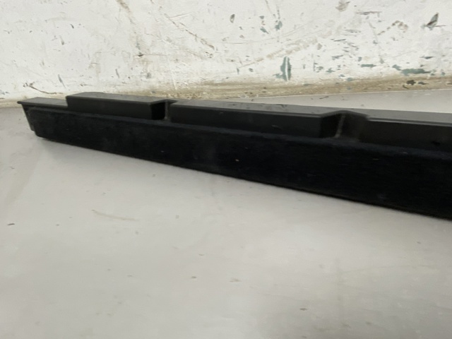 80A861827CGW8 VAG купить в Ужгород
