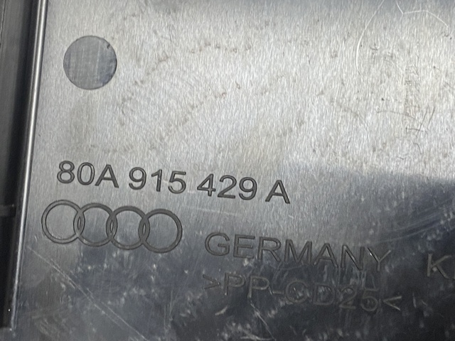 VAG 80A915429A Аккумулятор в наличии Запорожье