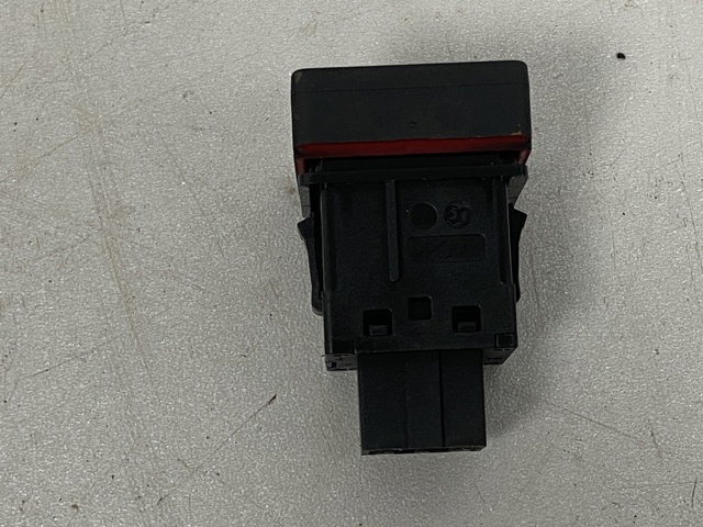 VAG 80A941509 Кнопка включения аварийного сигнала в наличии Винница