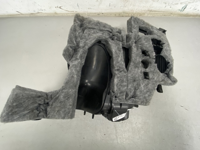 VAG 80B863083C в наличии Ровно