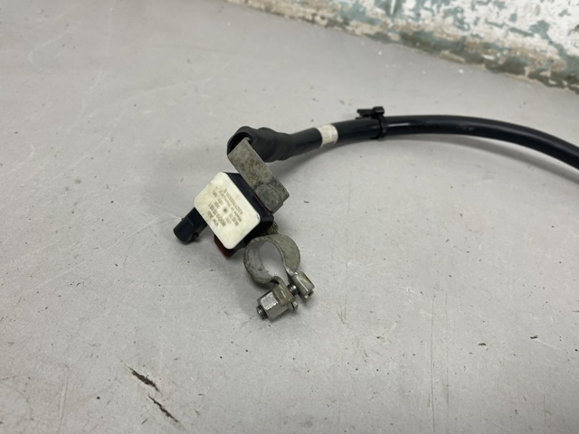 VAG 80D915181 Кабель массы аккумулятора (АКБ) в наличии Украина