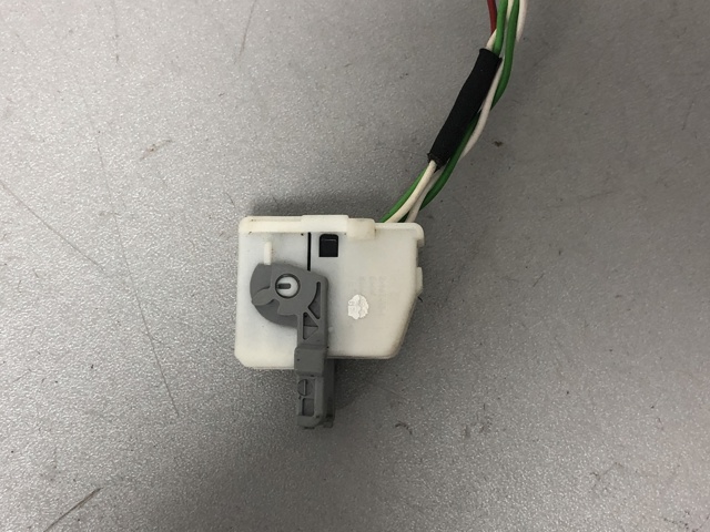 8364648 BMW купить в Ужгород