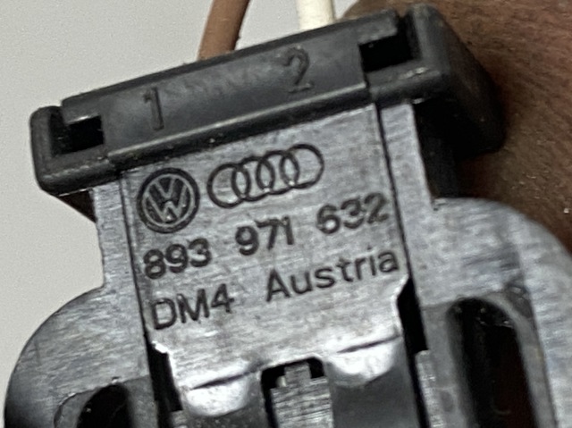 VAG 893971632 в наличии Ужгород