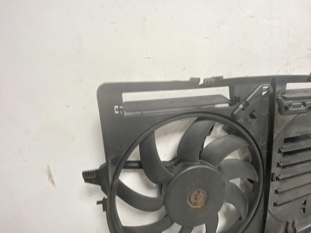 VAG 8K0121003L в наличии Украина