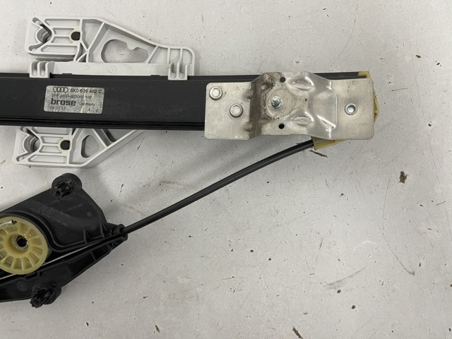  Механизм стеклоподъемника правой задней двери 8K0839462C VAG