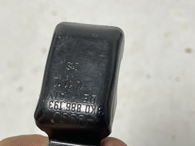 8K0886193A VAG купить в Черновцы