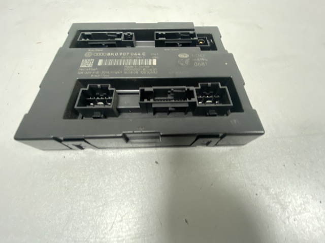 VAG 8K0907064C Блок комфорта в наличии Николаев