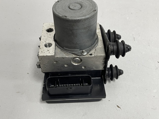 Блок управления ABS 8K0907379CN VAG