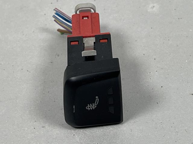VAG 8K0963563A в наличии Одесса