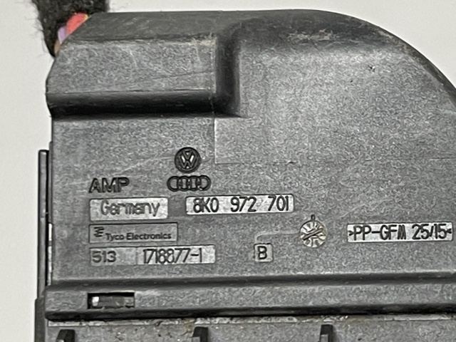 8K0972701 VAG купить в Украина