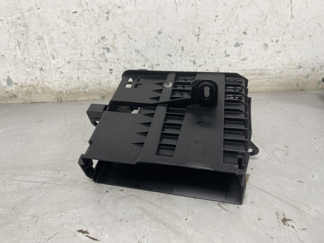 8R0035209B VAG купить в Львов