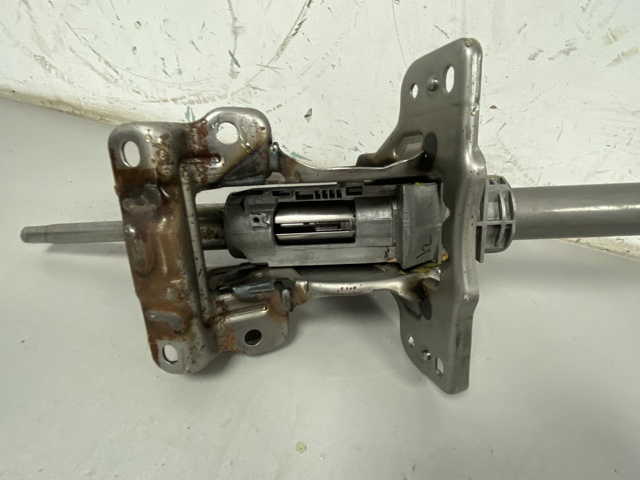8R0419506AB VAG Рулевая колонка купить в Ирпень
