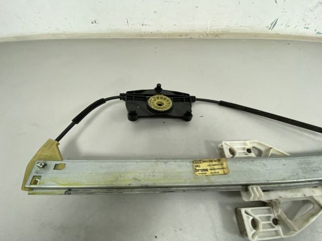 8R0839461B VAG Механизм стеклоподъемника двери задней левой купить в Каменское