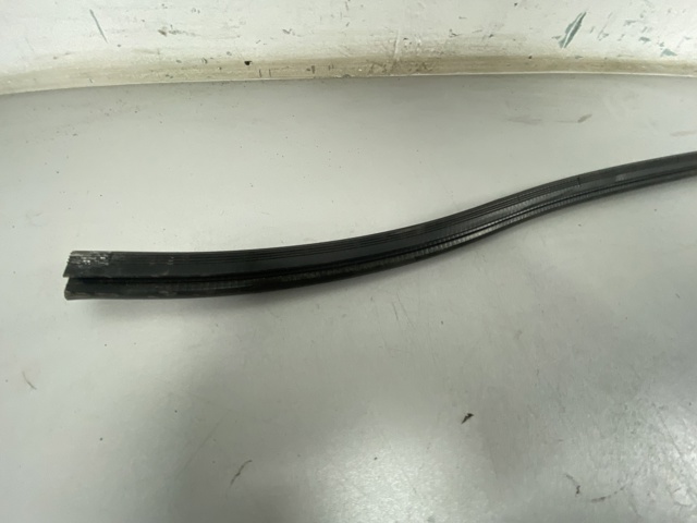 8R0839479B VAG купить в Павлоград