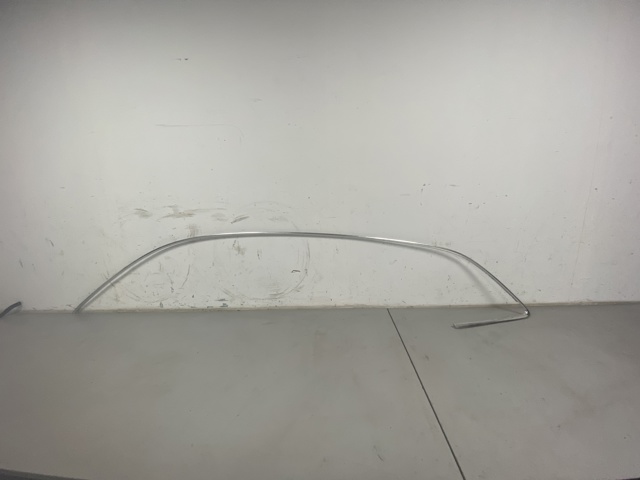 Накладка крыши левая 8R0853703B VAG