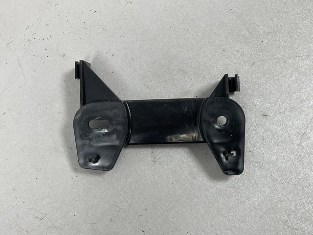VAG 8R0857782 в наличии Черкассы