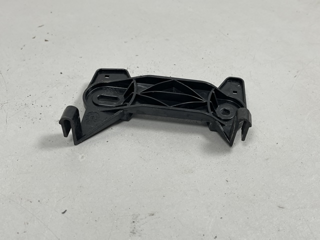 8R0857782 VAG купить в Ирпень