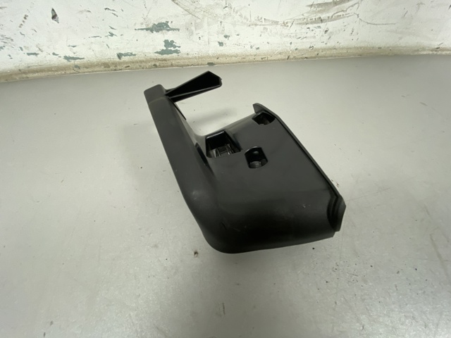 VAG 8R0857791 в наличии Черновцы