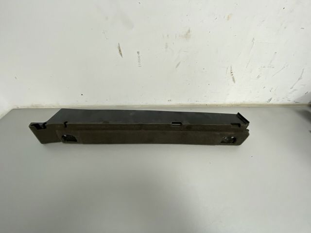 VAG 8R0861827 в наличии Полтава