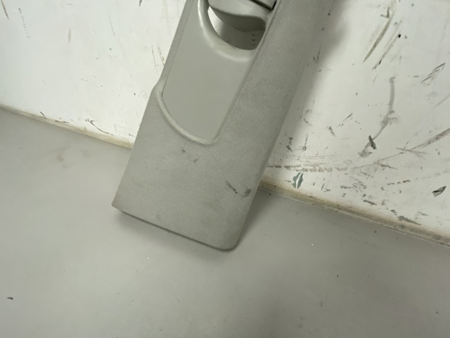8R0867244F купить Украина