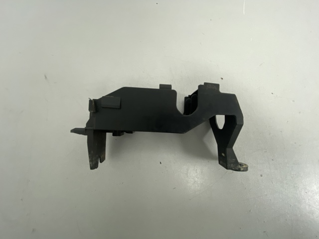 8R0937545A купить Киев