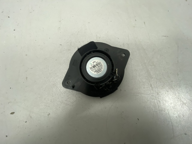 8T0035399A VAG купить в Одесса