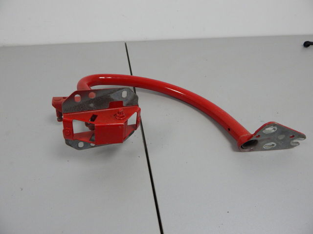 VAG 8T0827301C Петля крышки багажника в наличии Ровно