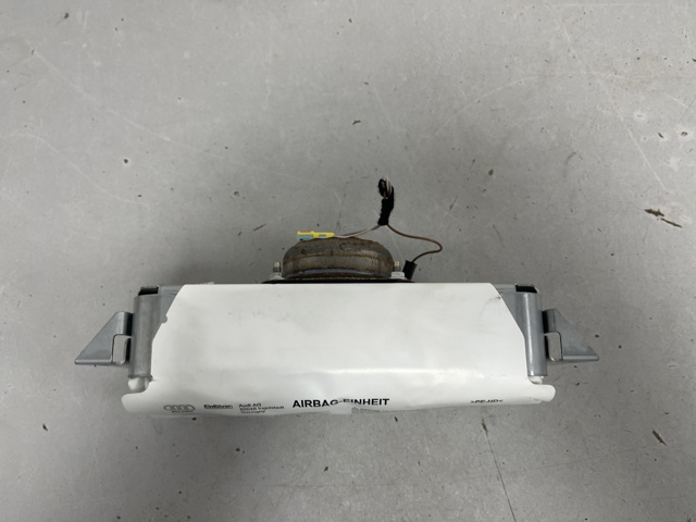 VAG 8T0880204H Подушка безопасности (AIRBAG) пассажирская в наличии Винница