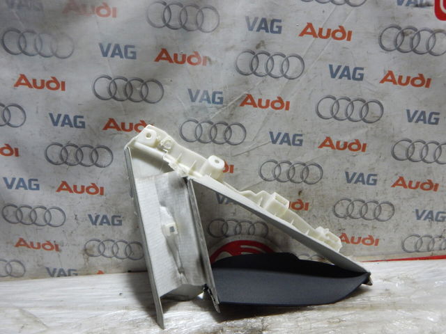 VAG 8T8867287 Обшивка стойки кузова внутренняя задняя левая в наличии Николаев