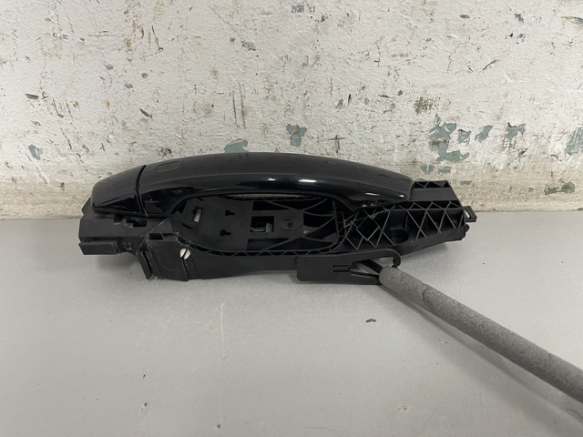 VAG 8V0839885 Ручка двери правой наружная передняя/задняя в наличии Сумы