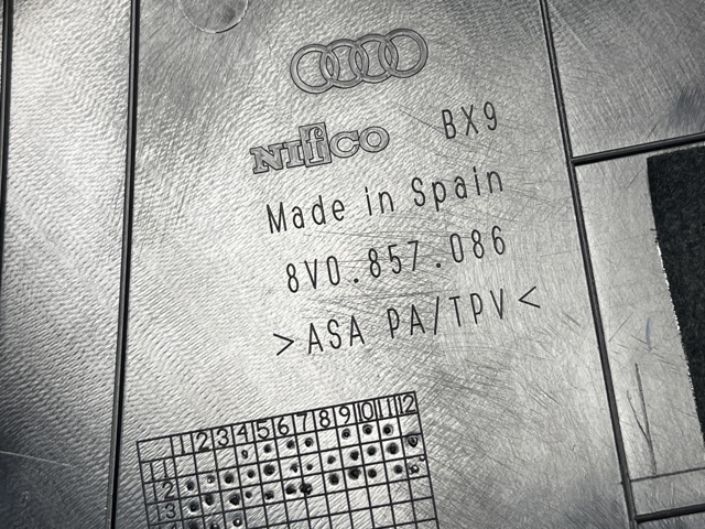8V0857086 купить Запорожье