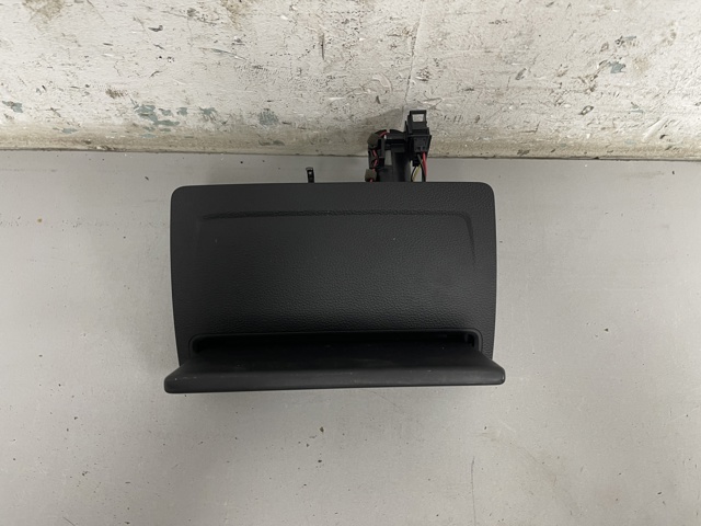 8V0857273N VAG Дисплей многофункциональный купить в Винница