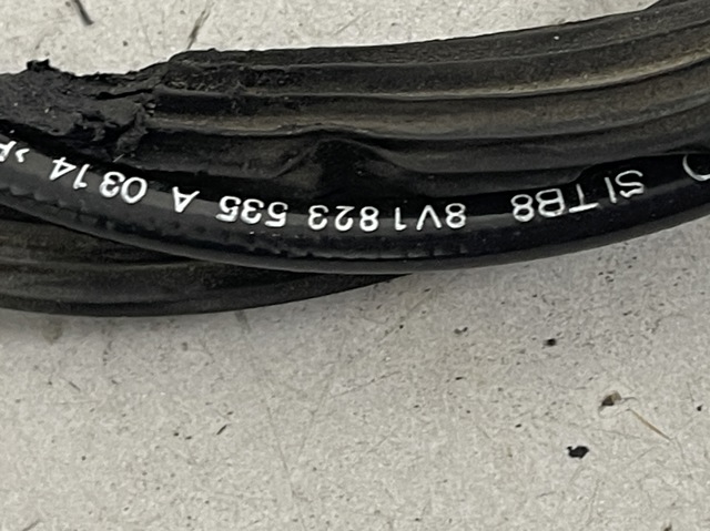 VAG 8V1823535A в наличии Ирпень