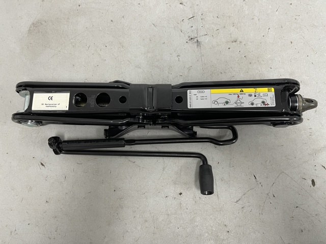 Домкрат 8W0011031C VAG