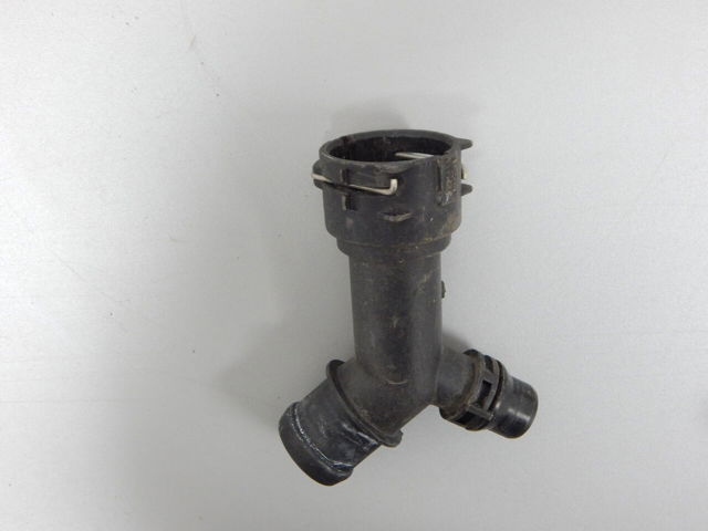 Заливная горловина системы охлаждения 8W0122293A VAG