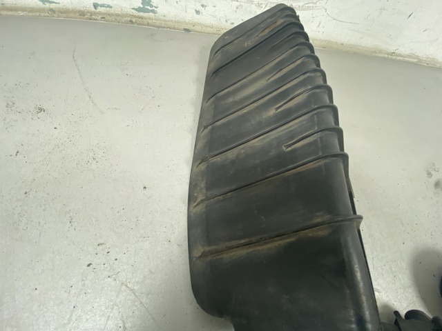8W0505416E Защита заднего нижнего рычага купить Ирпень