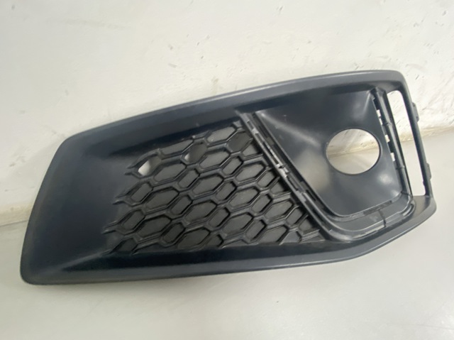 8W0807681BA VAG купить в Харьков