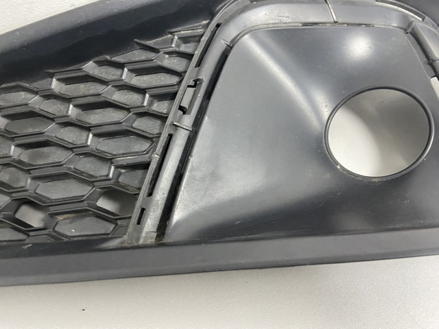 8W0807682BA VAG купить в Харьков