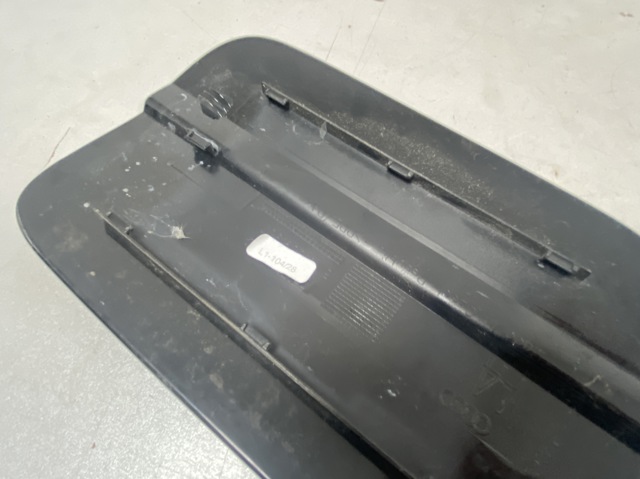 8W0809907 VAG Лючок бензобака купить в Харьков