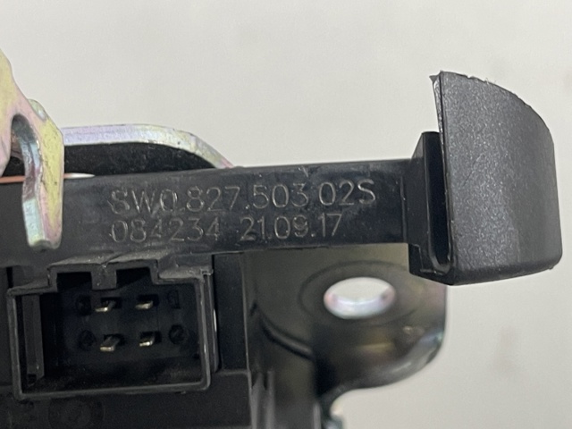 8W0827503 VAG Замок крышки багажника (двери 3/5-й задней) купить в Киев