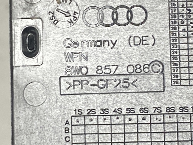 VAG 8W0857086C в наличии Чернигов