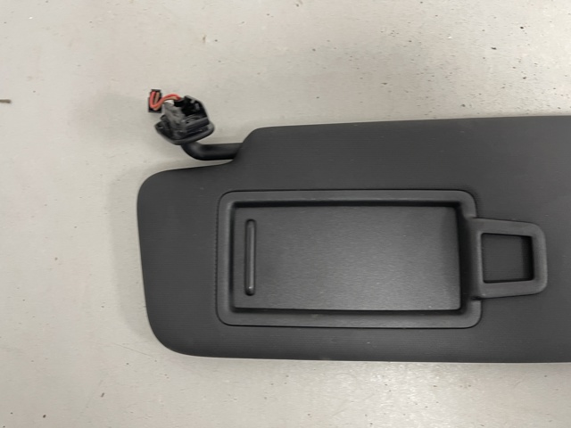 Козырек противосолнечный 8W0857551K7C0 VAG