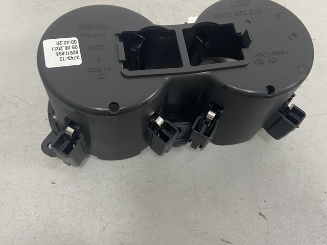 8W0862533D VAG Подстаканник подлокотника центральной консоли купить в Тернополь