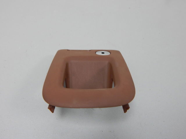 8W0885880A VAG купить в Полтава