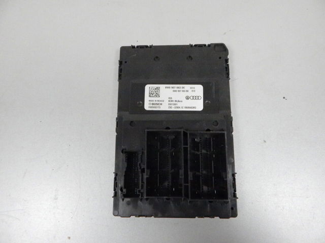 VAG 8W0907063DE в наличии Ужгород