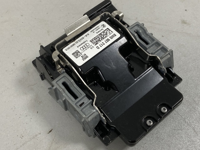 Камера системы обеспечения видимости 8W0907217D VAG