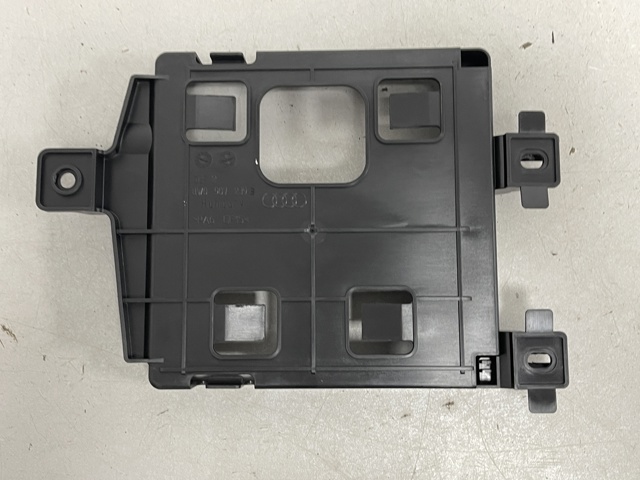 8W0907239E VAG купить в Ужгород