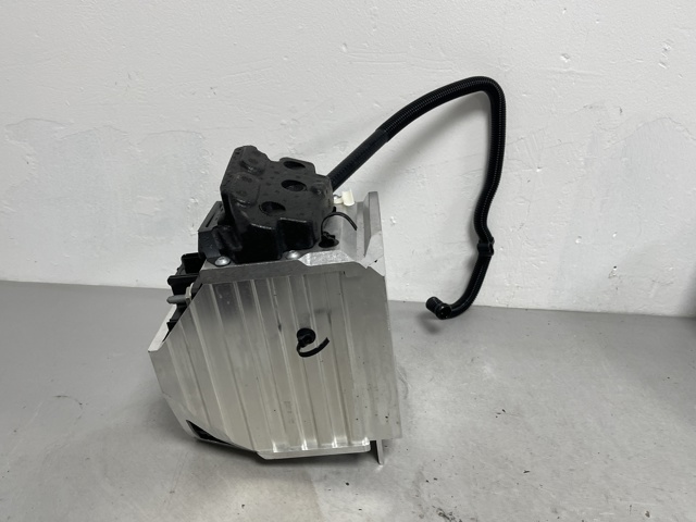 Аккумуляторная батарея 8W0915101A VAG